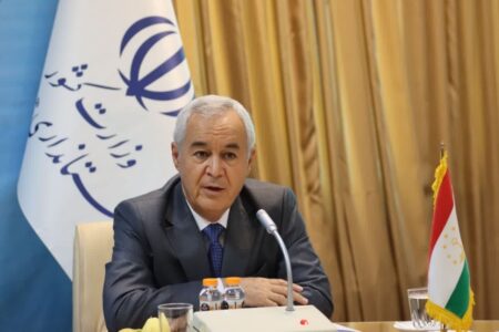 روابط خواهرخواندگی همدان و کولاب تقویت خواهد شد