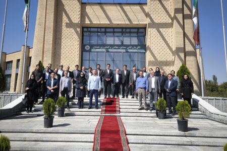 واحد ارتباطی بین صنعت و دانشگاه‌های استان همدان در اتاق بازرگانی افتتاح شد