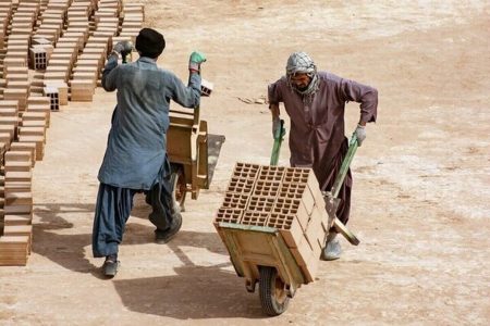 شناسایی ۱۰۲ نفر نیروی کار خارجی غیرمجاز در همدان