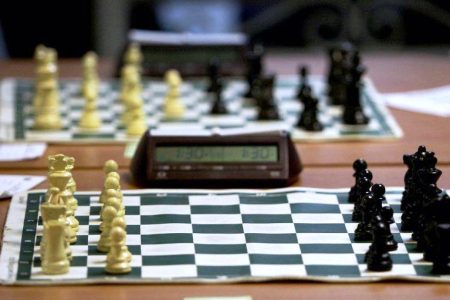 ثبت نام ۵۰۰ شرکت‌کننده داخلی و خارجی در مسابقات بین‌المللی شطرنج در همدان