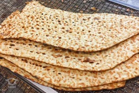 یکصد نانوایی در استان نان کامل می پزند