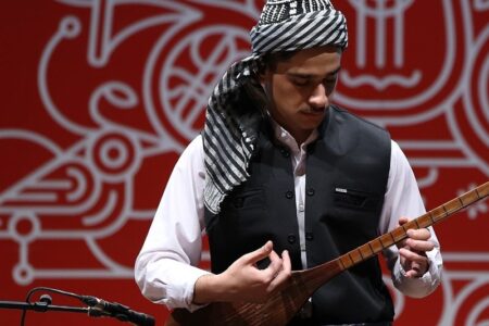 فراخوان هشتمین جشنواره کهن آواهای تنبور و موسیقی کردی  در کرمانشاه