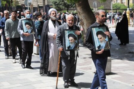 بزرگداشت سی و پنجمین سالگرد ارتحال امام خمینی ره در همدان