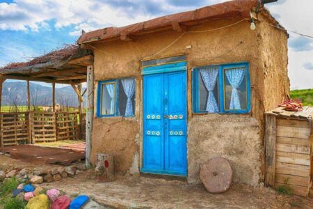 آغاز فعالیت خانه بومگردی در روستای کلب حصاری کبودراهنگ