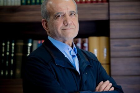 رئیس‌جمهور نهم ایران را بیشتر بشناسید