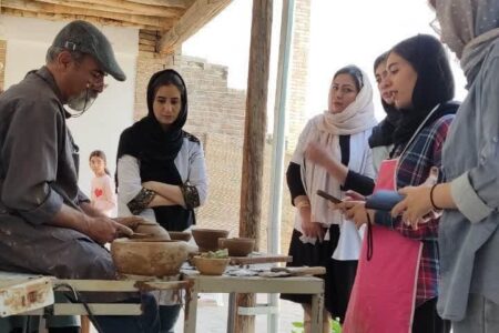 برگزاری دوره آموزشی سفالگری سنتی در تویسرکان