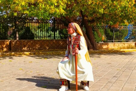 نقالگویی پیش زمینه ایجاد هویت فرهنگی است