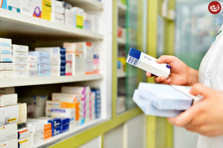 همه داروخانه های استان طرف قرارداد با بیمه سلامت هستند