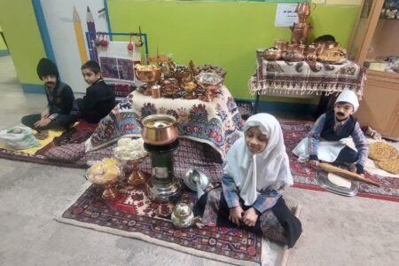 برگزاری جشنواره آئين سرزمین من در شهرستان تویسرکان 