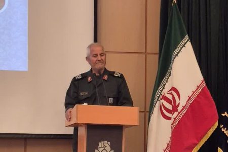 امنیت روانی جامعه باید با روحیه جهادی حفظ شود   