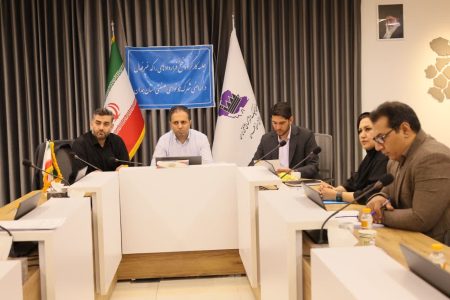 تعیین تکلیف قراردادهای راکـد و غیرفعال مستقر در شهرک‌ها و نواحی صنعتی استان همدان