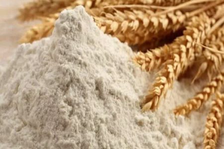 فعالیت ۴ کارخانه آرد کامل در استان همدان