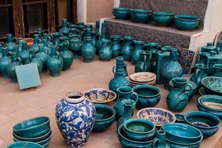 سفال همدان را  به الگویی ملی تبدیل کنیم