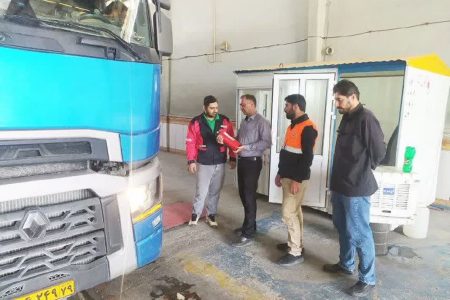 بیش از ۵۶ هزار ناوگان عمومی همدان به مراکز معاینه فنی مراجعه کردند