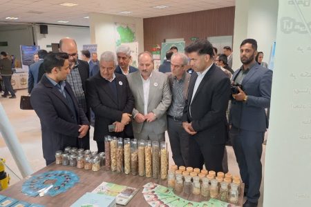 حضور فعال منابع طبیعی و آبخیزداری استان همدان در نمایشگاه روز جهانی خاک