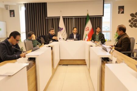 تعیین تکلیف قراردادهای راکـد و غیرفعال مستقر در شهرک‌ها و نواحی صنعتی استان