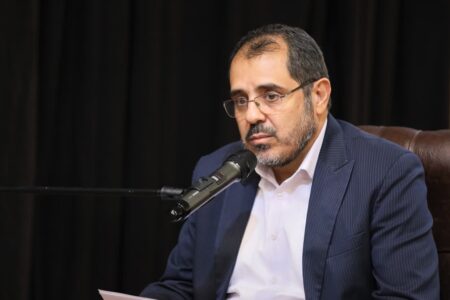 حضور پرشور ۷ هزار دانش‌آموزان همدانی در مراسم اعتکاف